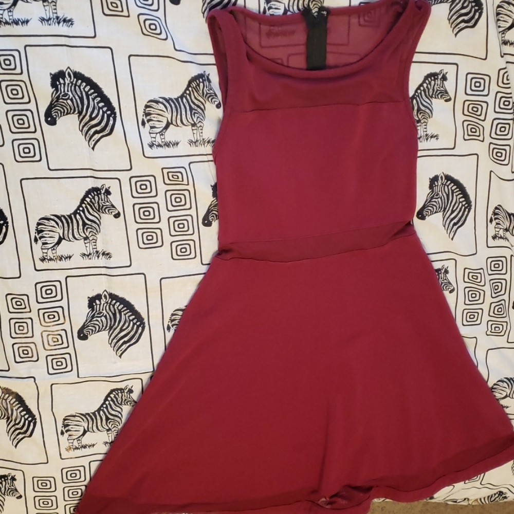 Dress - Picture 4 of 5